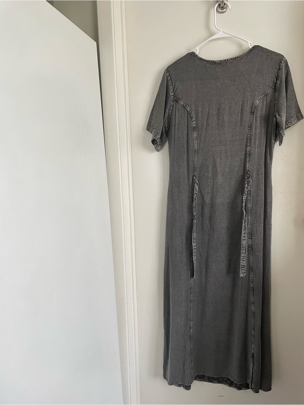Embroidered Gray Maxi Dress with Scoop Neck - Picture 2 of 4